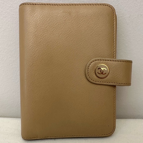 CHANEL Accessories - CHANEL Personal Organizer Cover Agenda PM COCO mark Leather Beige EUC
